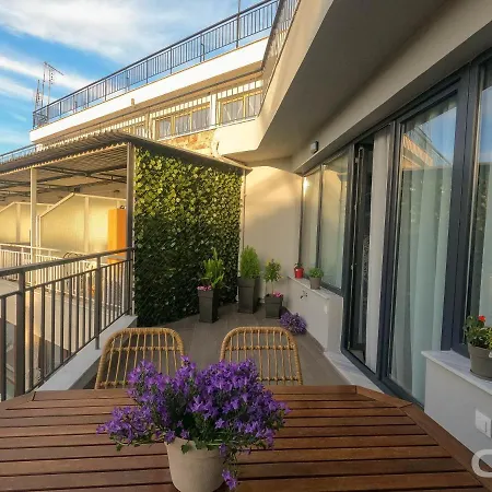 Luxury 80m2 With Balcony Downtown * Thessaloniki
